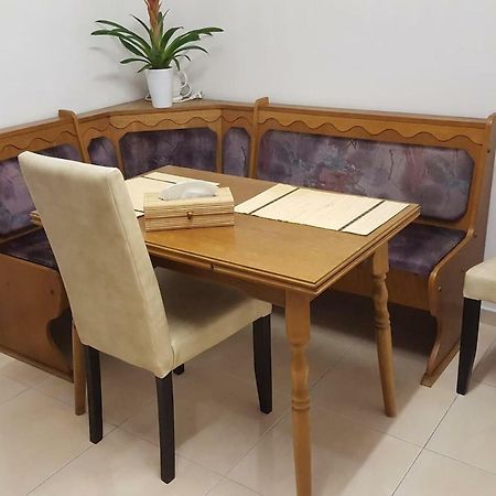 Apartament Gia Oradea Luaran gambar